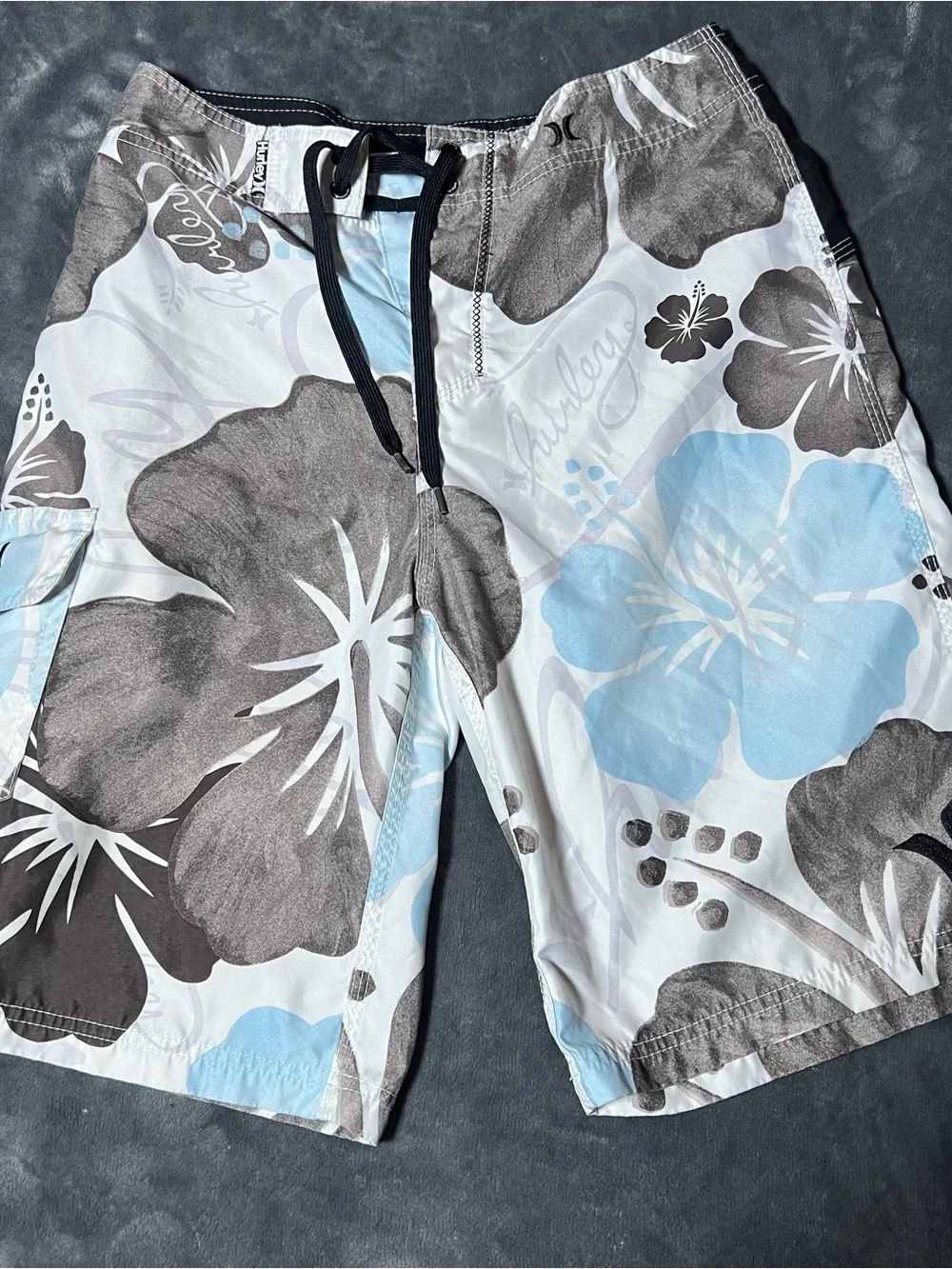 Vintage Y2K Hurley Performance Floral Embroidered Logo Men’s Board Shorts M “30”